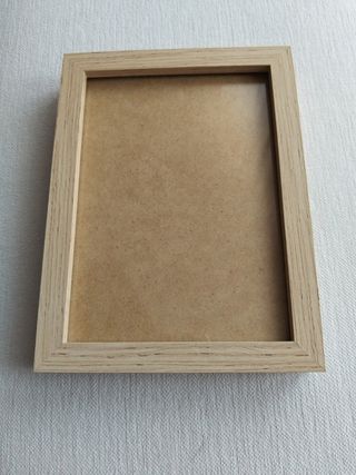 Marco foto madera beige
16.5x12
