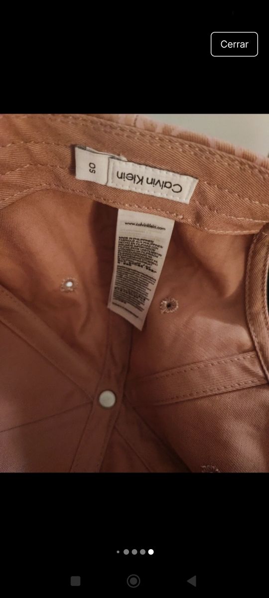 Gorra Calvin Klein rosa