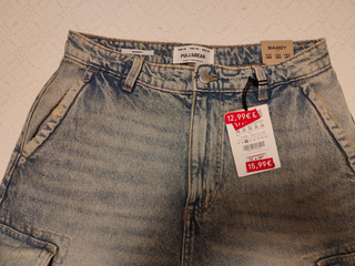 Vaqueros cargo Pull&Bear azules