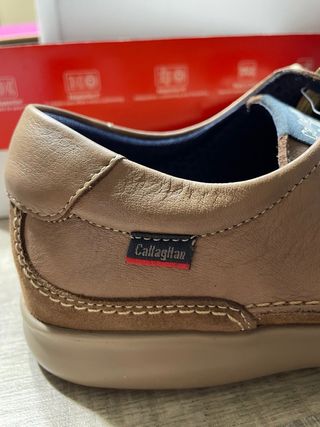 Zapatos Callaghan marrón