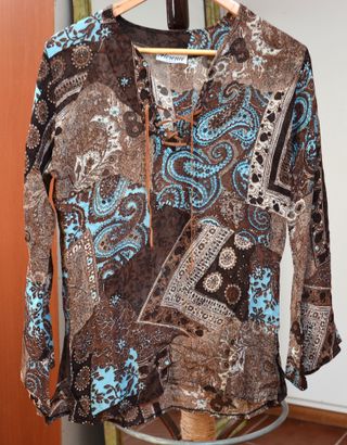Blusa Herena marrón y turquesa
