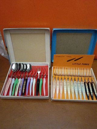 Set Vintage: 24 cucchiaini e forchette