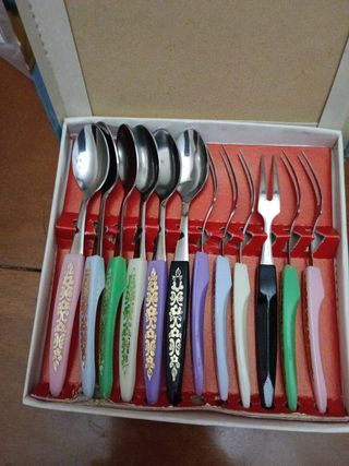 Set Vintage: 24 cucchiaini e forchette