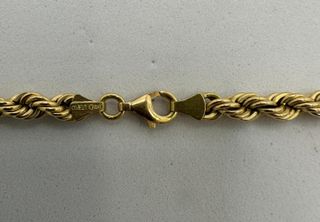 Cadena Salomónica de oro de 18k, 14.29 g, 51 cm.