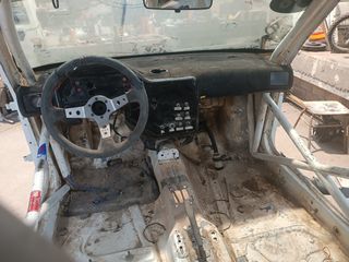 Carrocería Saxo con barras
