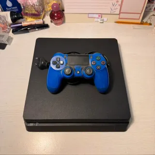 Ps4 Slim + mando original