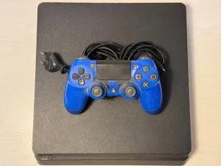 Ps4 Slim + mando original