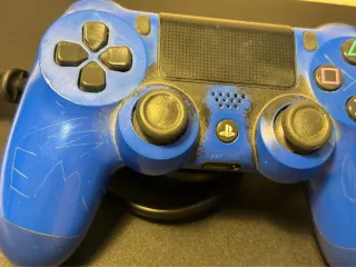 Ps4 Slim + mando original