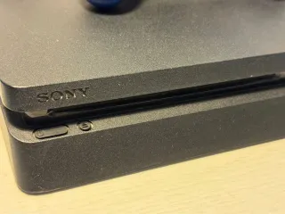 Ps4 Slim + mando original