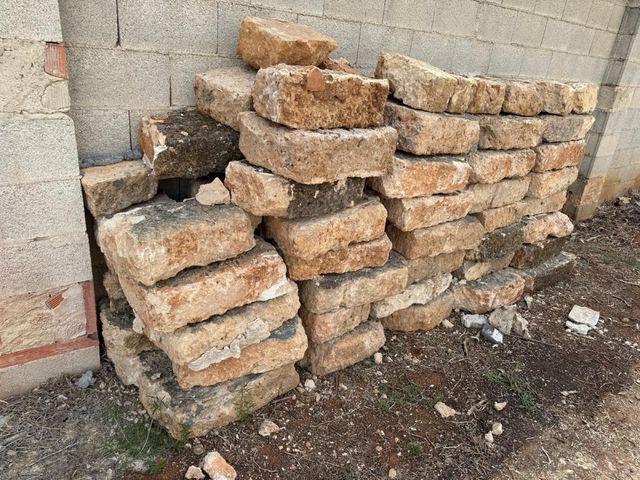 Bloques tosca de Jávea - 70 piezas aprox.