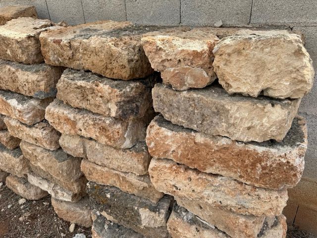 Bloques tosca de Jávea - 70 piezas aprox.