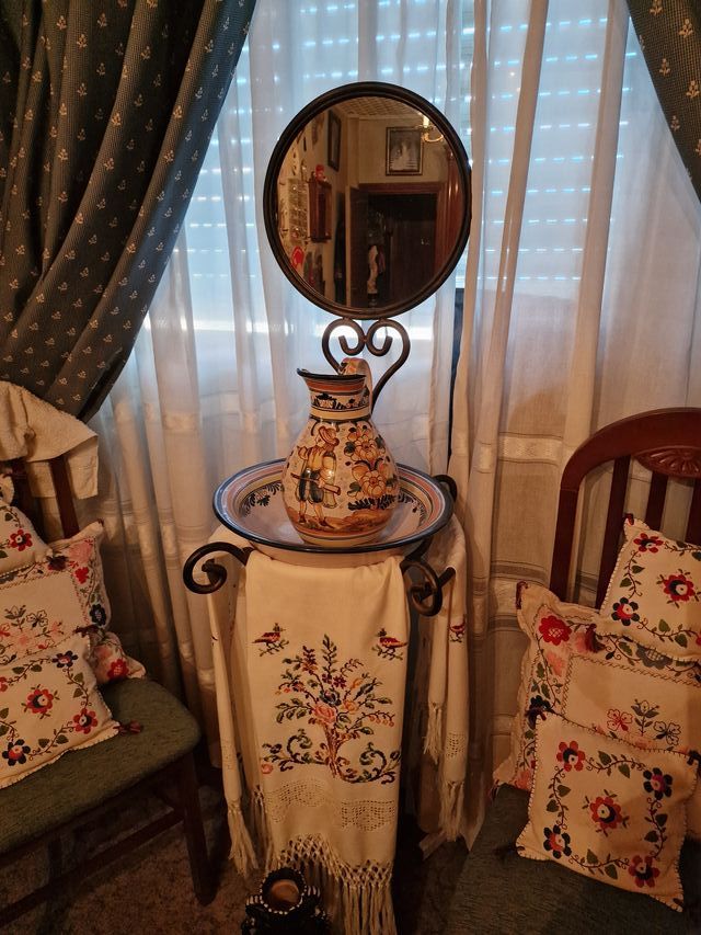 Jarra antigua palanganero - Forja y cerámica