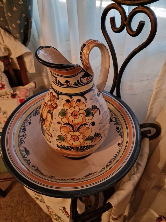 Jarra antigua palanganero - Forja y cerámica