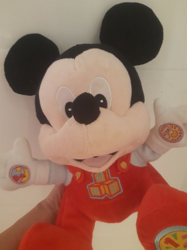 Mickey Mouse interactivo bebé
