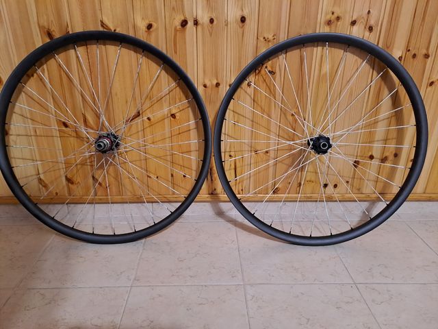 Set Ruote Carbonio MTB 29 Extralight 1030 gr.