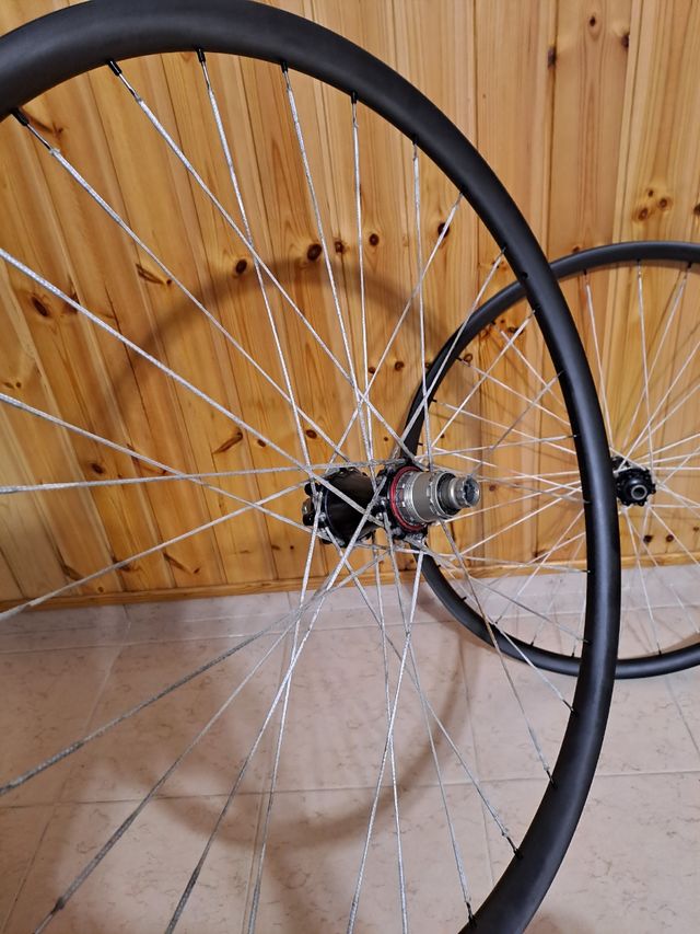 Set Ruote Carbonio MTB 29 Extralight 1030 gr.