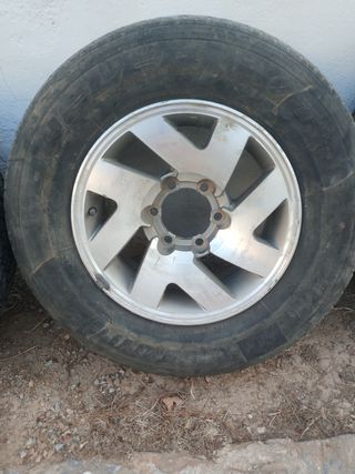 4 Llantas Mitsubishi Montero