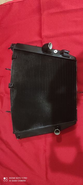 Radiador GSXR K8