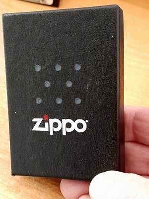 Zippo Manchester Grabado Alto Grado