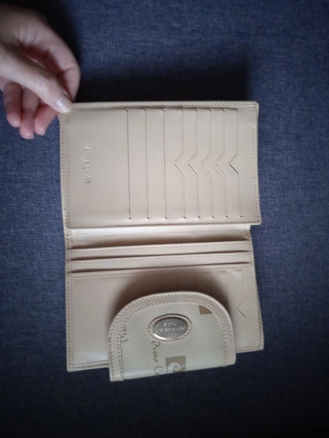 Monedero Pierre Cardin beige