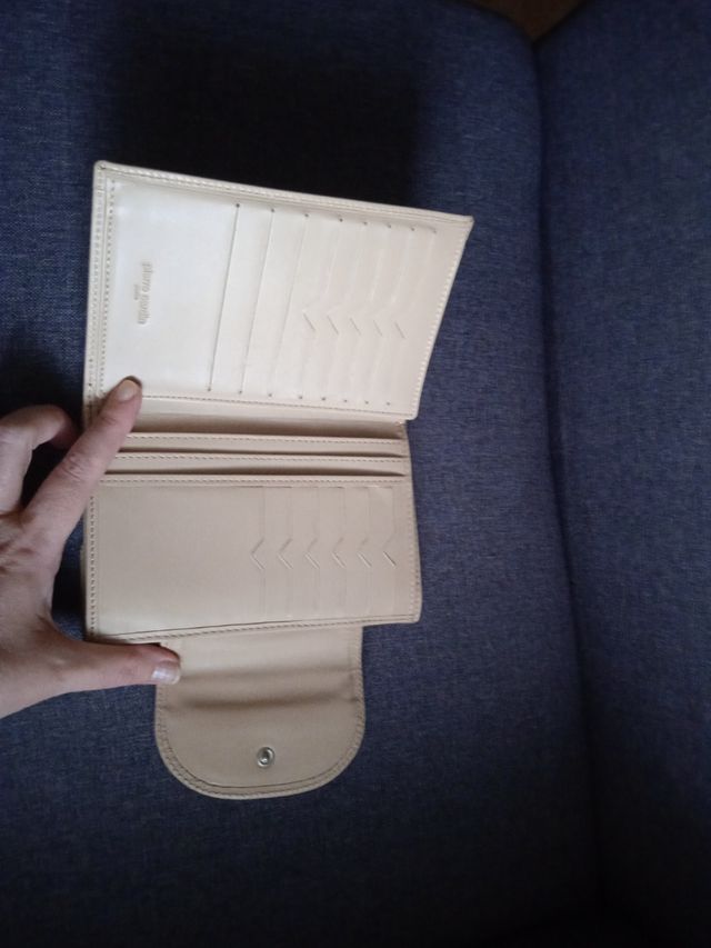 Monedero Pierre Cardin beige