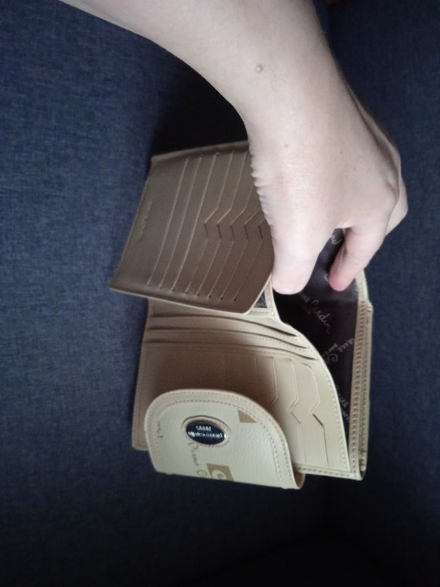 Monedero Pierre Cardin beige