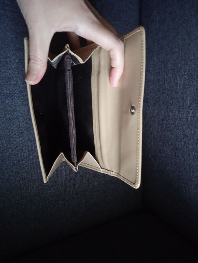 Monedero Pierre Cardin beige