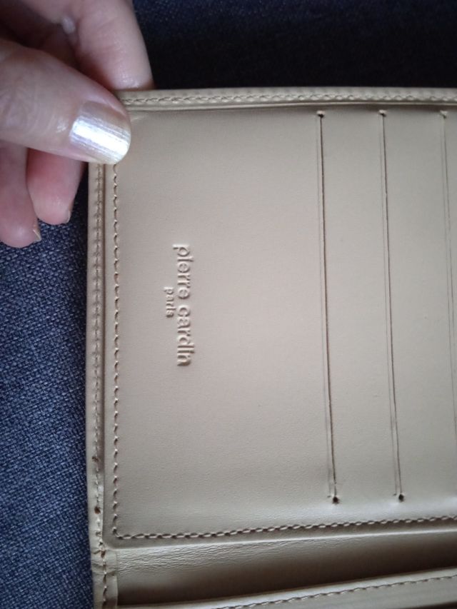 Monedero Pierre Cardin beige