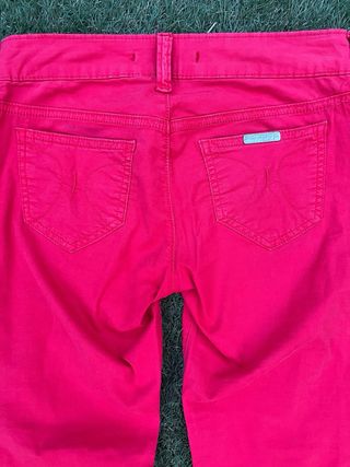 Pantalones Fornarina rojos, talla 26