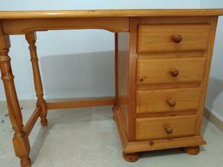 Escritorio madera 3 cajones + silla