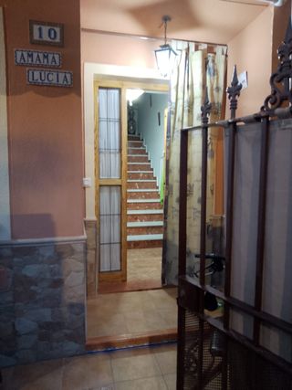 Chalet adosado esquinero