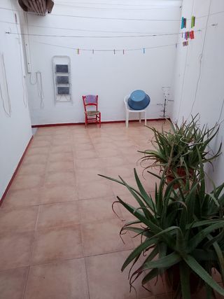 Chalet adosado esquinero