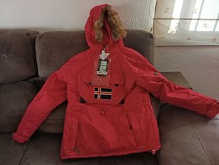 Chaqueta Norway roja invierno