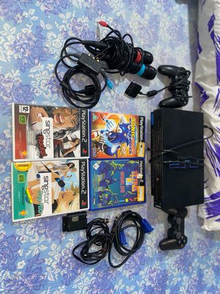 PS2 (PlayStation 2) + 4 juegos