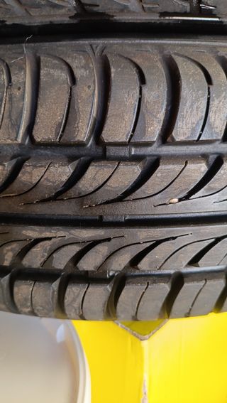 2 Neumáticos Toyo 165/70 R13 79T