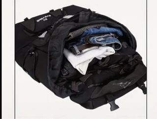 Mochila EVEVEME 80L - Negra y Gris