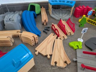 Set completísimo de tren de madera BRIO