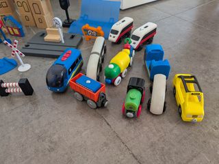 Set completísimo de tren de madera BRIO
