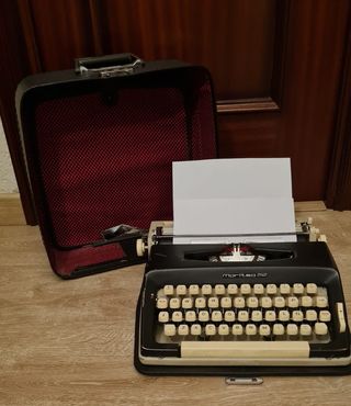 Máquina escribir MARITSA 22