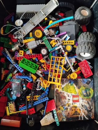 Meccano & Lego - cajas y piezas