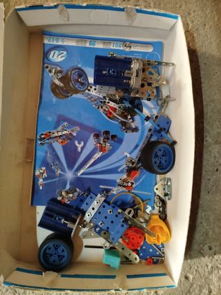 Meccano & Lego - cajas y piezas