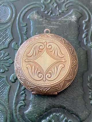 Precioso guardapelo victoriano 1890