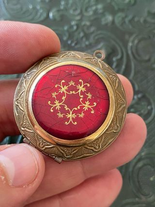 Precioso guardapelo victoriano 1890