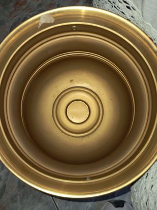 Macetero bronce antiguo