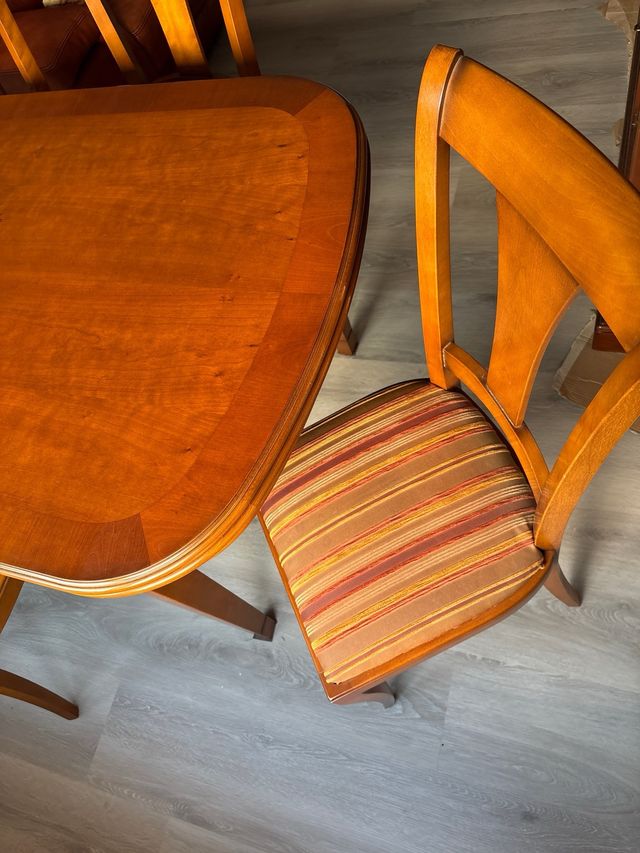 Mesa comedor madera maciza