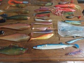 Señuelos pesca vinilo: 28uds