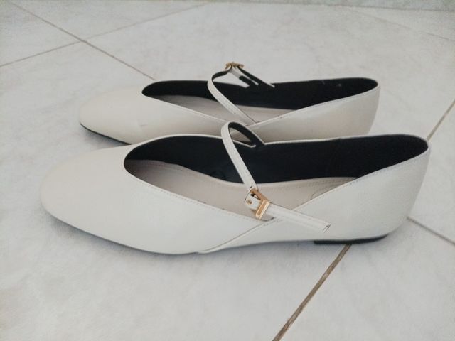Zapatos blancos mujer talla 40. 