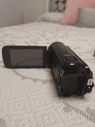 Videocámara Canon Legria HF R606 57x