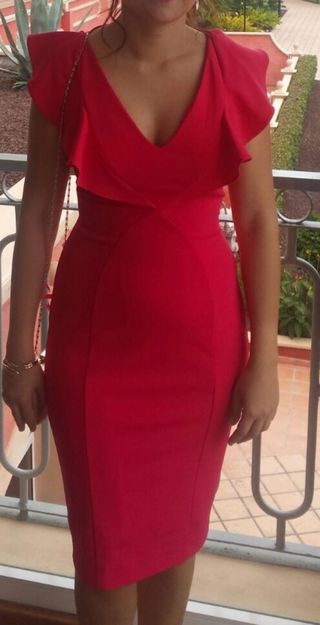 Vestido elegante rojo fiesta