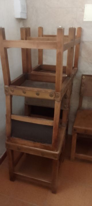 Sillas antiguas de cuero